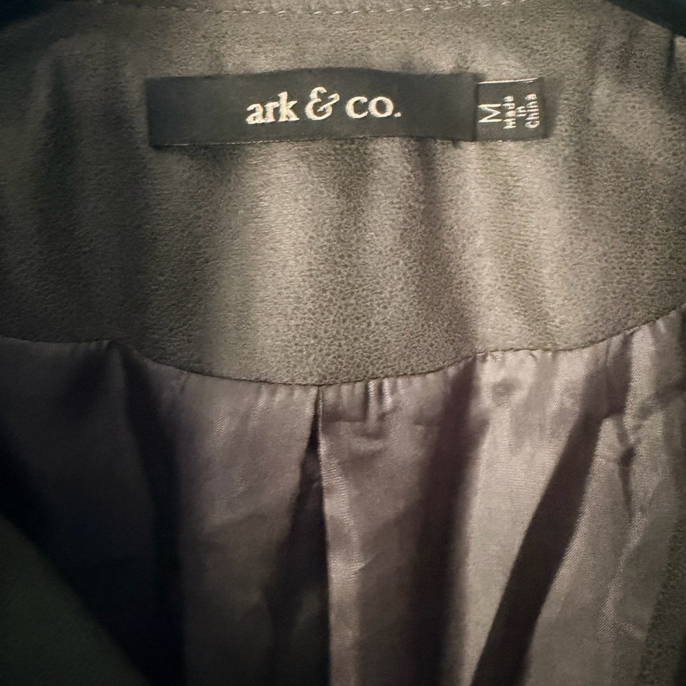 Ark & Co Asymmetrical Zip Faux Suede Moto Jacket Size Medium - Picture 3 of 3